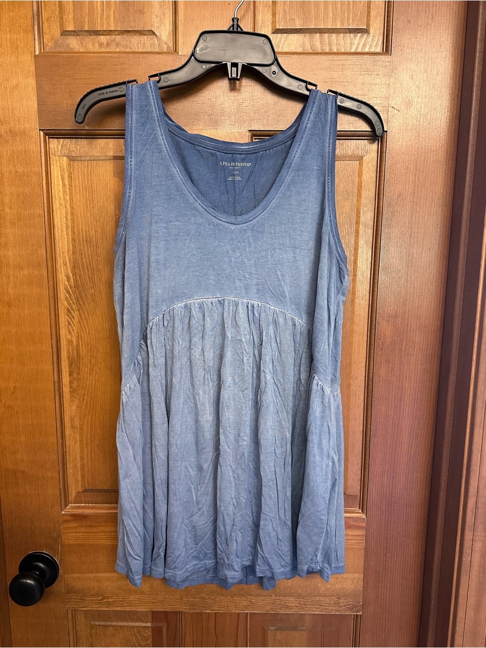 A Pea in the Pod Blue Scoop Neck Maternity Tank Top Size M